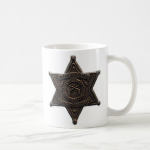 Mug Café avec un vrai représentant de la loi