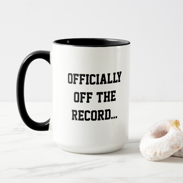 Mug Café de greffier de tribunal "Officiellement hors  (Avec donut)