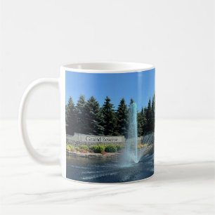 Mug café de l'entrée avant de la grande réserve