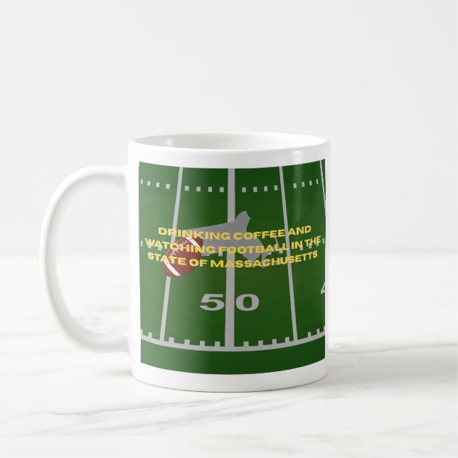 Mug Café et Football dans le Massachusetts  (Gauche)
