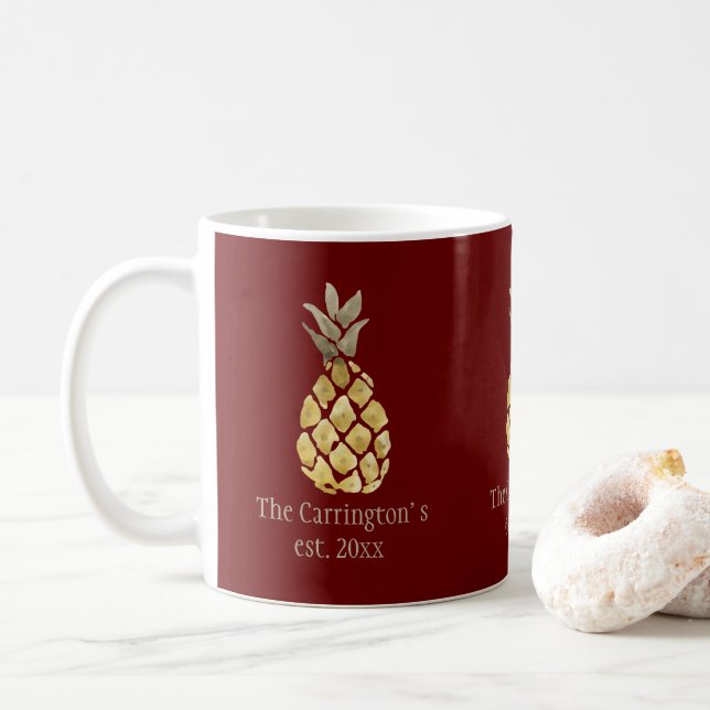 Mug Café Rouge Rustique Ananas Nom Personnalisé (Avec donut)