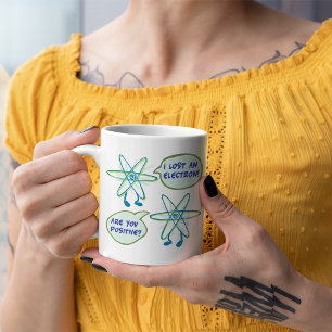 Mug Calembour de positif d'électron