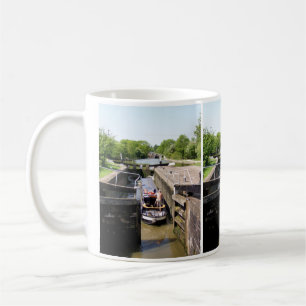 MUG CANAL NARROWBOATS