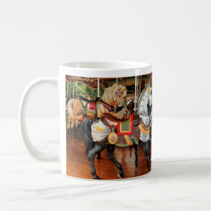 Mug Carousel Horses comme un thé de vacances gai ou