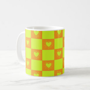 Mug Carreau à carreaux vert vif orange avec des cœurs