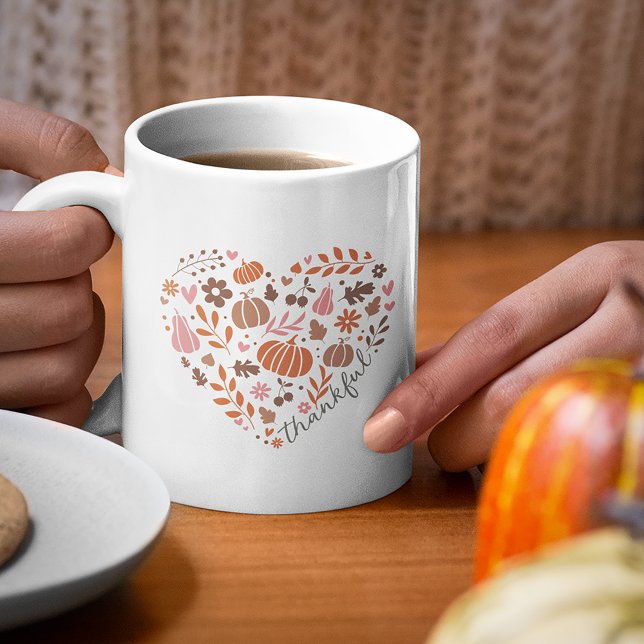 Mug Carte graphique du coeur de l'automne saisonnier (Créateur téléchargé)