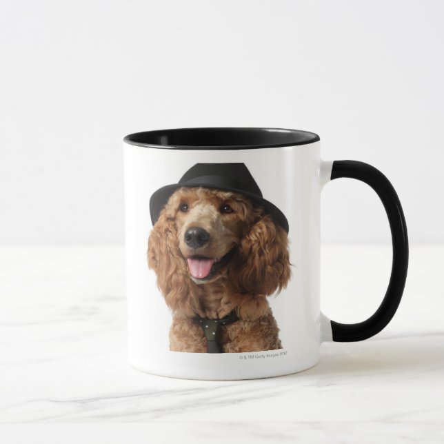Mug Casquette et cravate de port d'or de chien de (Droite)