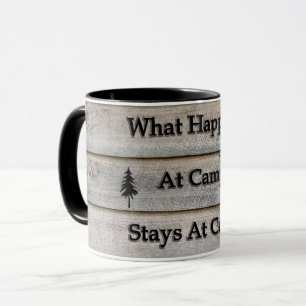 Mug Ce qui se produit aux séjours de camp au camp