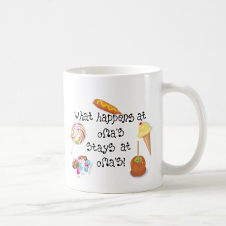 Mug Ce qui se produit aux SÉJOURS d'Oma chez Oma !