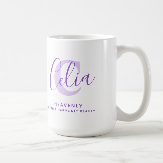 Mug Celia nom signifiant monogramme C texte pourpre (Droite)