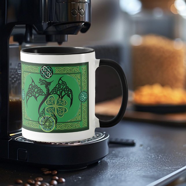 Mug Celtique irlandais de dragon vert (Créateur téléchargé)