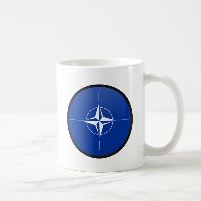 Mug Cercle de drapeau de qualité de l'OTAN (Droite)