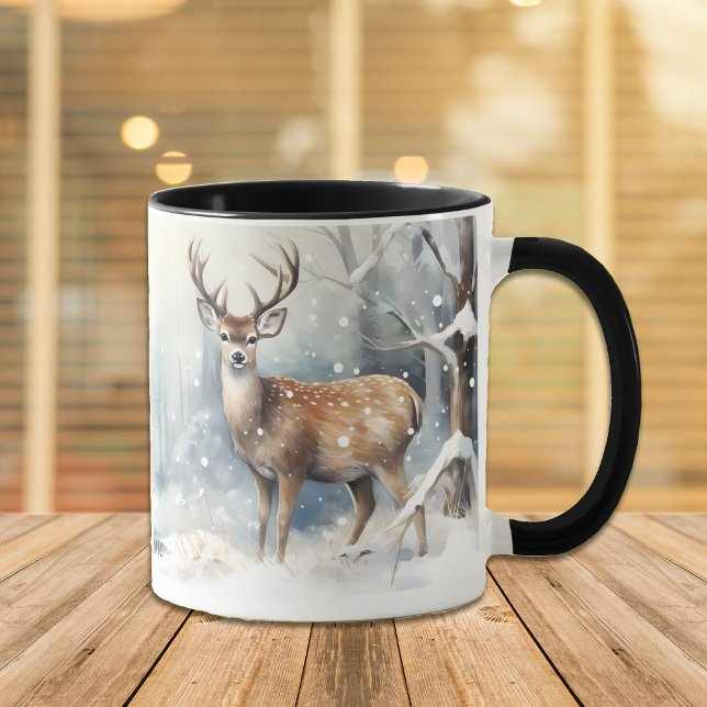 Mug Cerf Buck dans la neige de la forêt hivernale (Créateur téléchargé)