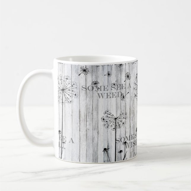 Mug Certains voient une mauvaise herbe, d'autres voien (Gauche)