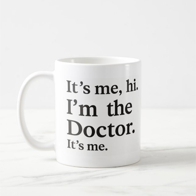 Mug C'est moi, salut — Je suis le Docteur ! Journée du (Gauche)