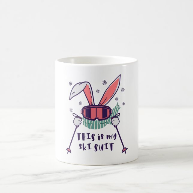 Mug C'est mon lapin de ski en combinaison de ski avec  (Centre)