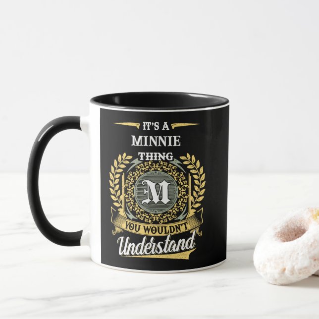 Mug C'est une chose de MINNIE que vous ne comprendriez (Avec donut)