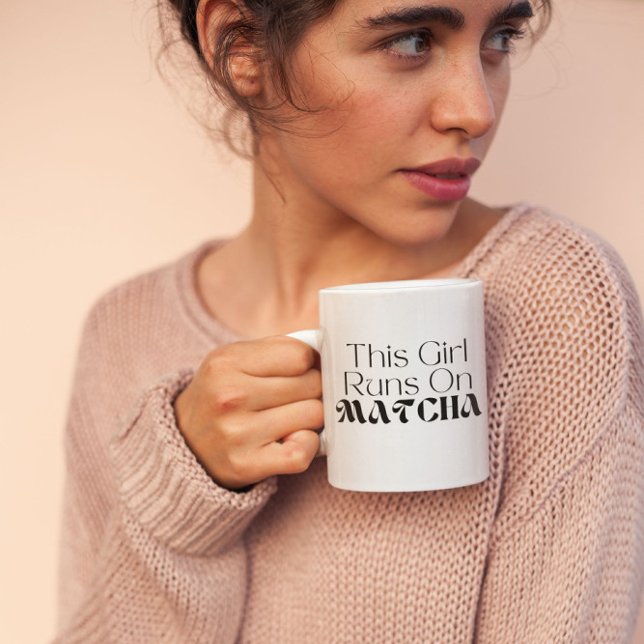 Mug cette fille court sur matcha (Créateur téléchargé)