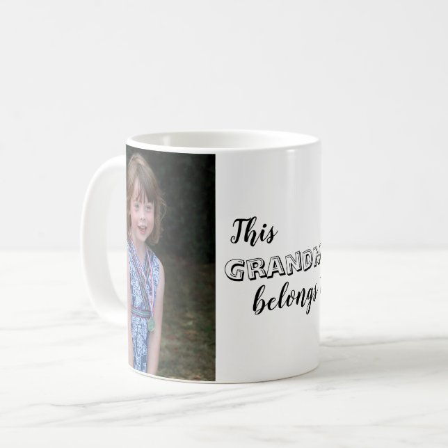 Mug Cette grand-mère appartient à la photo personnalis (Devant gauche)