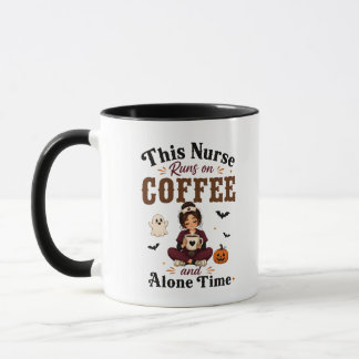 Mug Cette infirmière fonctionne au café et au temps se