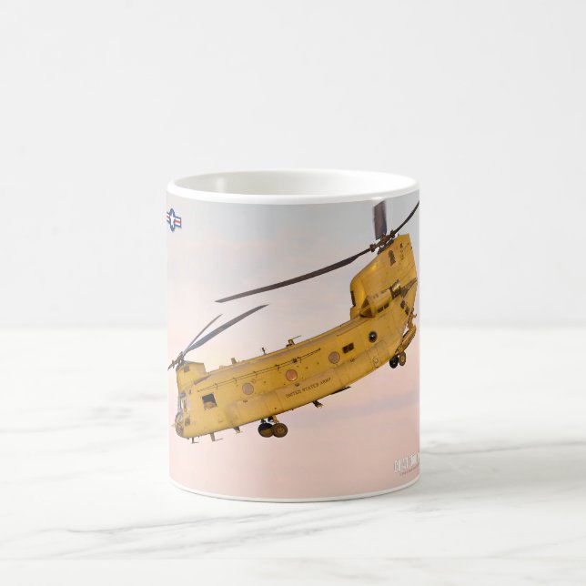MUG CH-47F CHINOOK (Centre)