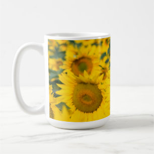 Mug Champ jaune de tournesols photo