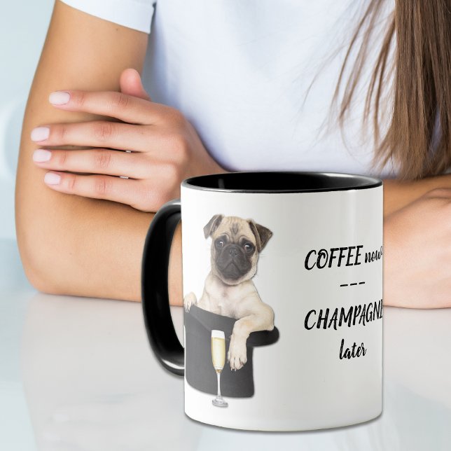 Mug Champagne de Carlin amusant plus tard (Créateur téléchargé)