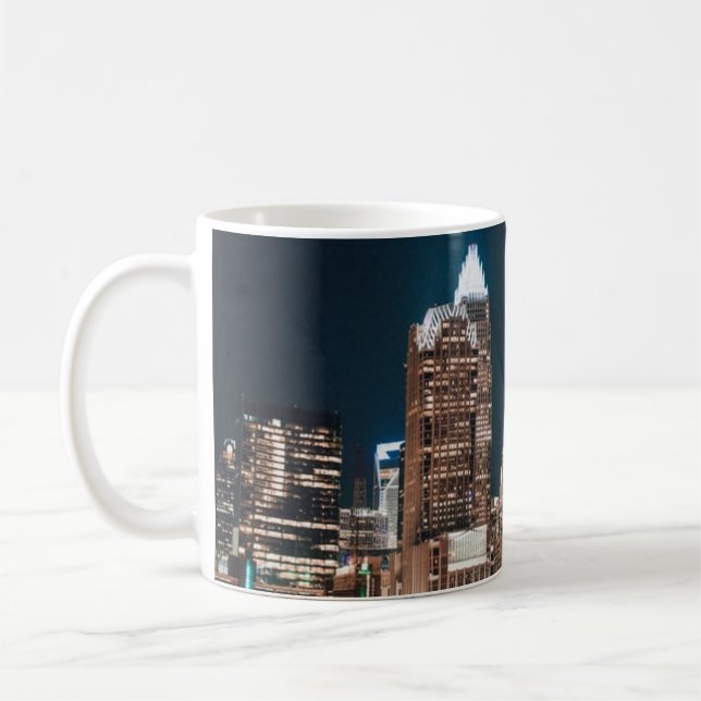 Mug Charlotte North Carolina City Skyline Nuit (Gauche)