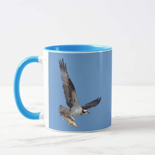 Mug Chasse au balbuzard pêcheur en vol pour le poisson (Gauche)