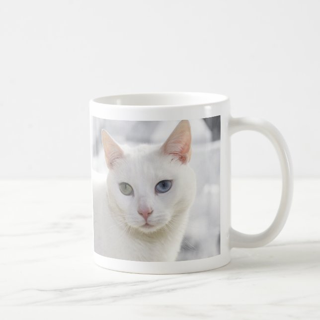 Mug chat blanc aux yeux étranges (Droite)