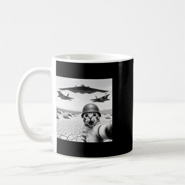 Mug Chat Drôle Fumant Cigarette Bière Gen Z 4 Juillet (Gauche)