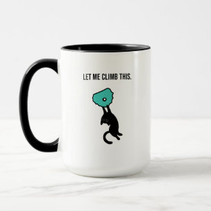 Mug Chat drôle qui grimpe attrape une prise de grimpe
