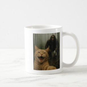 Mug Chat Drôle Surpris Happy Selfie Avec Bigfoot Sasq