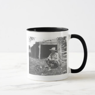 Mug Chat mangeant hors d'un café Can.