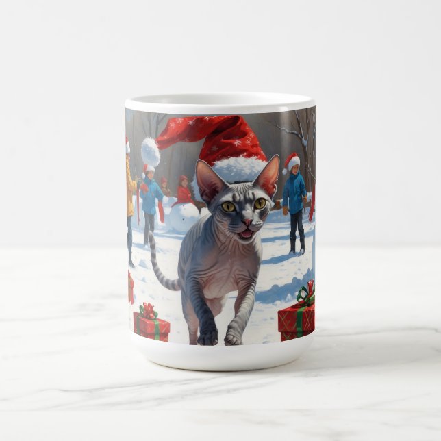 Mug Chat Sphynx courant dans la neige avec un chapeau  (Centre)