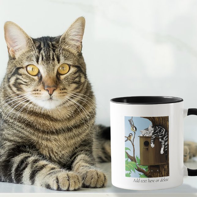 Mug Chat tigré mignon dormant dans une maison d'oiseau (Créateur téléchargé)