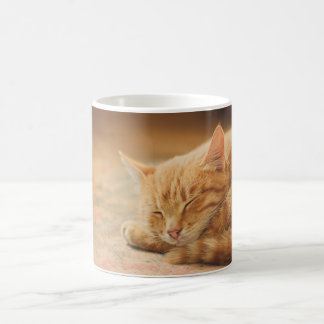 Mug Chat tigré orange de sommeil