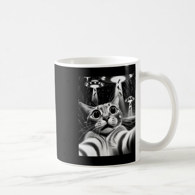Mug Chat Ufo Invasion _ Drôle Chat Mème Rétro Alien Ch (Droite)