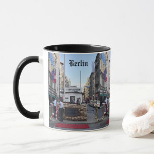 Mug Checkpoint Charlie Berlin   Version couleur