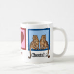 Mug Cheetahs Peace Love<br><div class="desc">Un signe de paix,  un coeur,  et un guépard mignon.</div>