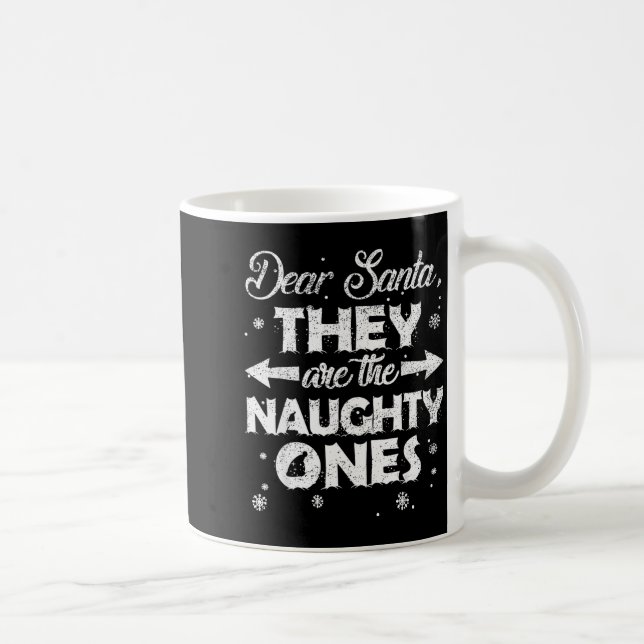 Mug Cher Père Noël Ils Sont Les Vilains Noël Famille (Droite)