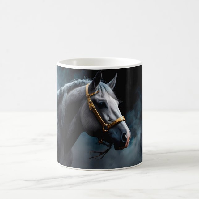 Mug Cheval sur fond noir avec teintes bleues (Centre)