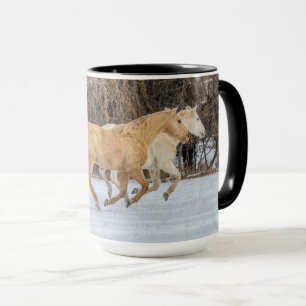 Mug Chevaux courant dans la neige