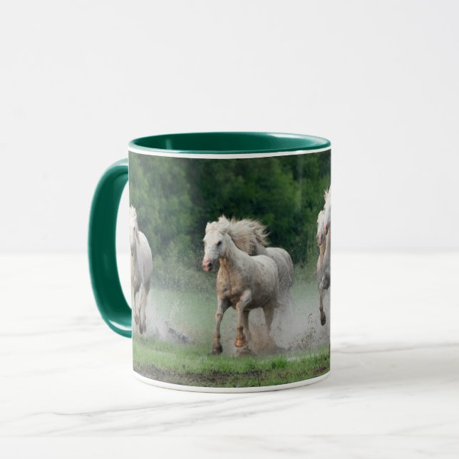 Mug Chevaux de Camargue courant dans l'eau (Devant gauche)