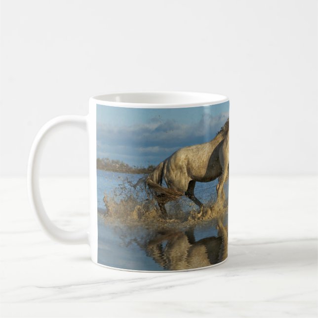 Mug Chevaux de Camargue et reflet, sud de la France (Gauche)