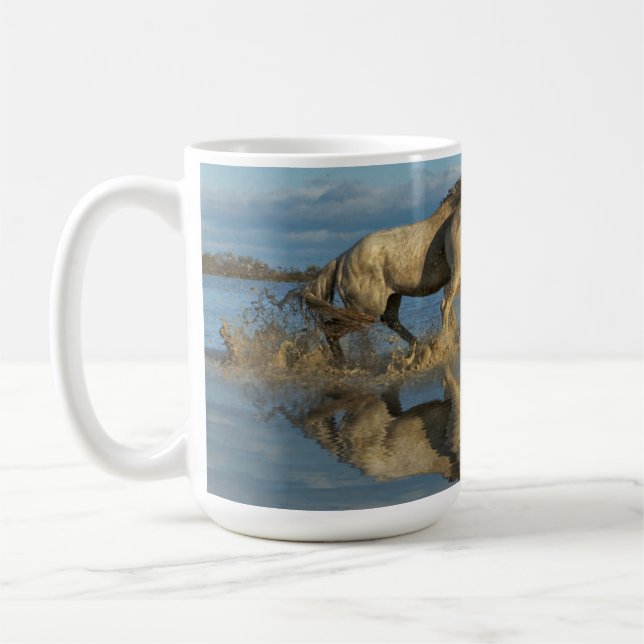 Mug Chevaux de Camargue et reflet, sud de la France (Gauche)