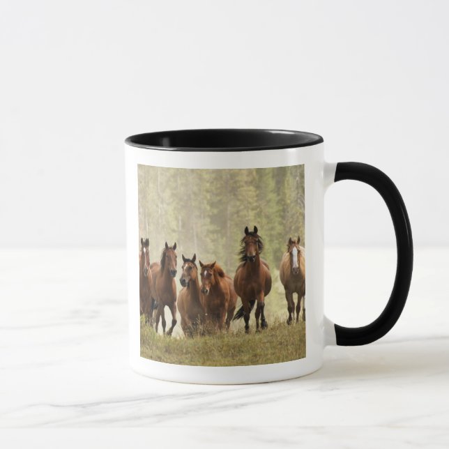 Mug Chevaux franchissant une petite colline lors d'un  (Droite)