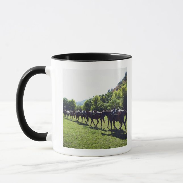 Mug Chevaux marchant dans une ligne (Gauche)