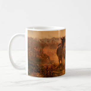 Mug Chevaux sauvages : Rencontre intense avec le regar