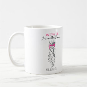 Mug cheveux longs ondulés avec un arc Hairstyling marq